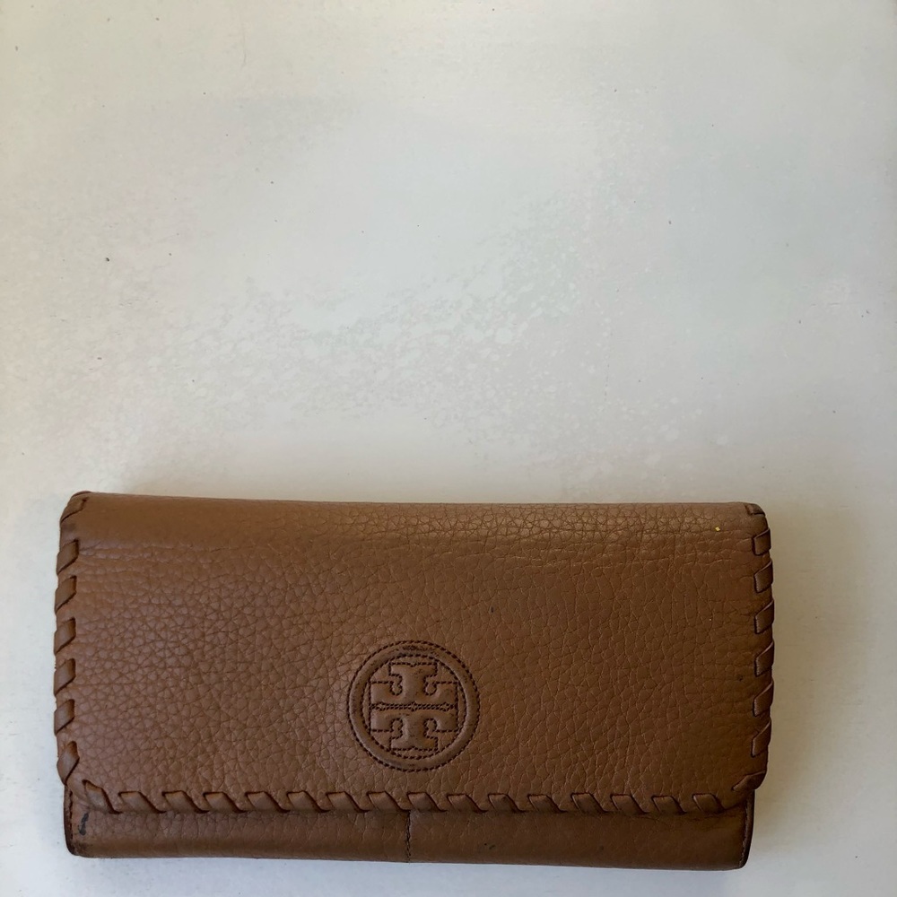 Tory Burch wallet